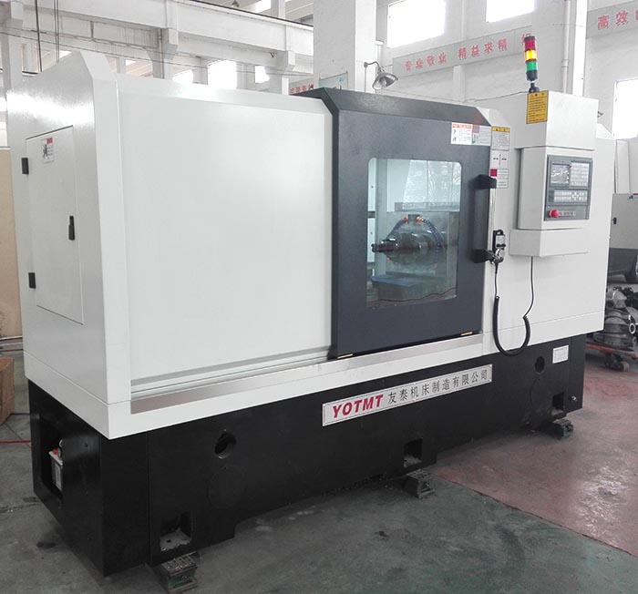 電動三輪(lun)車後橋數控(kòng)專用機床側(ce)面圖