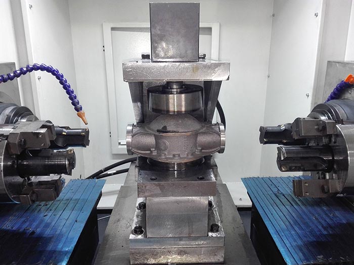 電(diàn)動三輪車後(hòu)橋數控專用(yòng)機床細節圖(tu)2